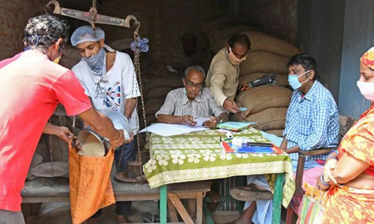 Ration Card e-KYC : फ्री राशन का लाभ पाने के लिए जल्द करें ई-केवाईसी, जानिए आसान प्रक्रिया